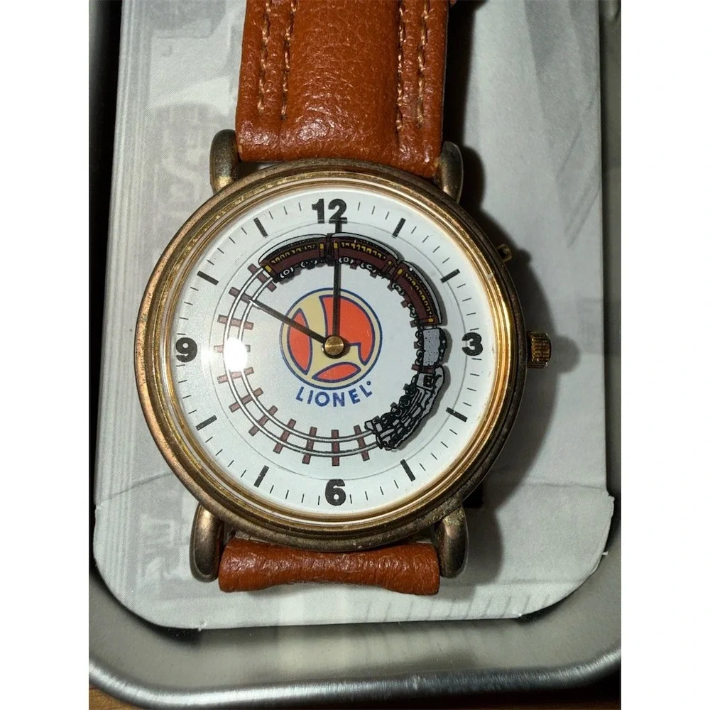 Lionel Legendary Trains Wristwatch Unisex Quartz Analog w/ Tin Case Sleeve